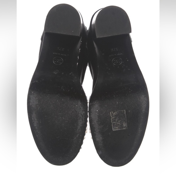 Authentic EUC Chanel boots, size 7.5 - Picture 4 of 5